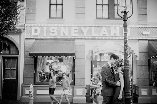 Disneyland Engagement Session Sloan Photographers 51