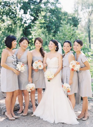 Knee Length Light Gray Bridesmaids Dresses