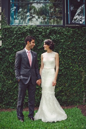 Sleeveless Wedding Gown With Lace 2