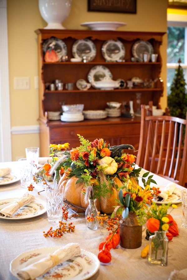 Create Your Own Thanksgiving Tablescape