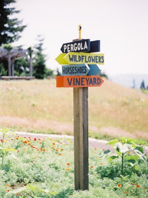 Washington Vineyard Sign