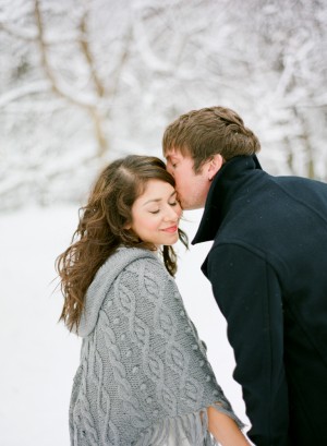 Winter Wedding Inspiration Shoot by Laura Ivanova 9