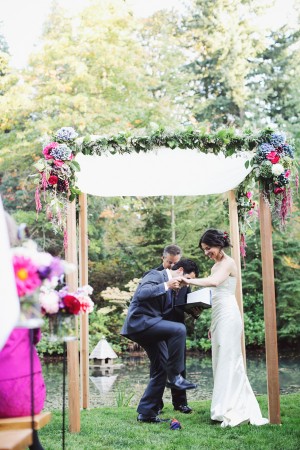 Chuppah With Bold Floral Garland 1