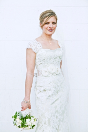 Lace Wedding Gown www.jenniferdery.com
