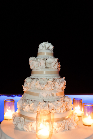 Elaborate Cream and Ecru Wedding Cake