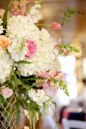 White Hydrangea and Pink Flower Reception Decor