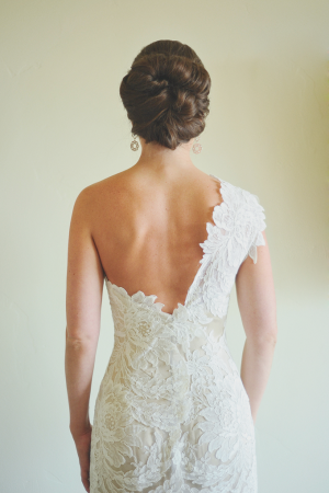 Elegant Lace Wedding Gown