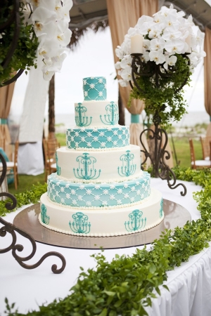 Tiffany Blue and White Wedding Cake With Chandelier Motif