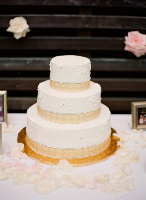 Wedding Cake With Geometric Border Design