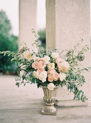 Pale Rose Wedding Arrangement