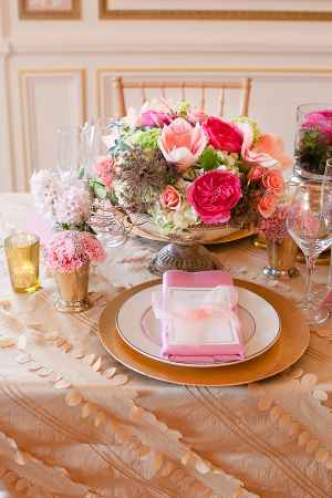 Pink Gold Romantic Tabletop