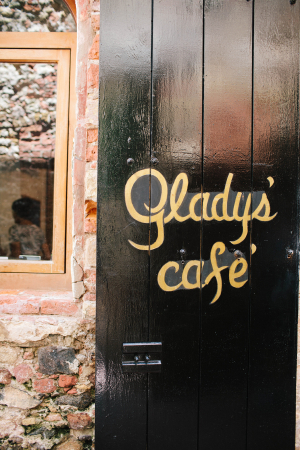 Gladys Cafe St Thomas