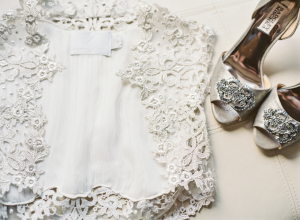 Sleeveless Lace Wedding Gown Jacket