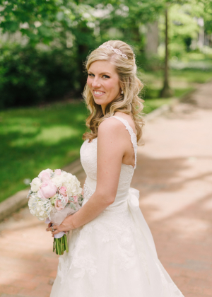 Classic Outdoor Bridal Portrait From Hunter Photographic