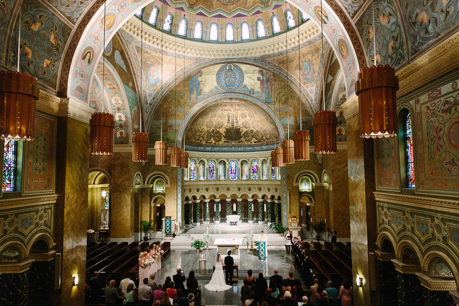 Elaborate Chicago Catholic Church Wedding Venue