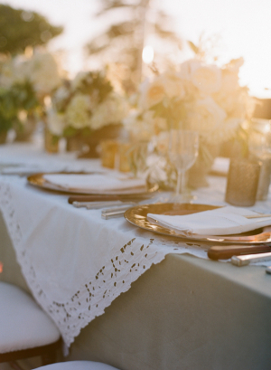 Ivory and White Wedding Tabletop