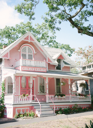 Pink House Marthas Vineyard