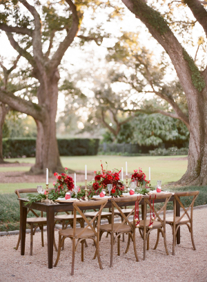 Elegant Red Wedding Table