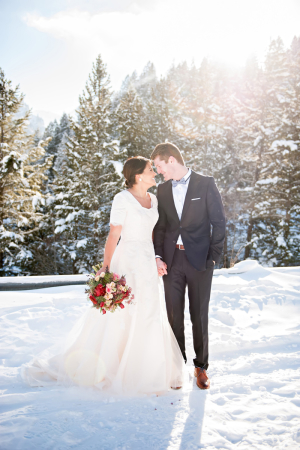 Utah Snowy Wedding Inspiration