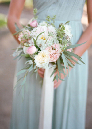 Bridesmaids in Mint