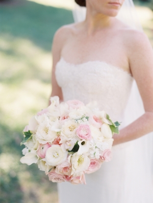 Classic Ivory Pink Bouquet