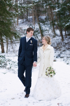 Snowy Cleveland Winter Wedding
