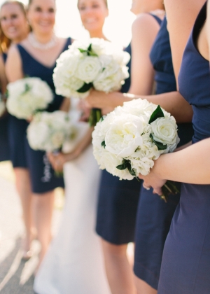 White Bridesmaids Bouquets