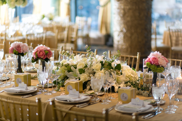 Classic Gold and Ivory Wedding Table