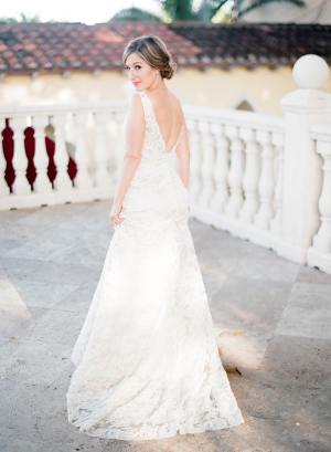 Elegant Lace Bridal Gown