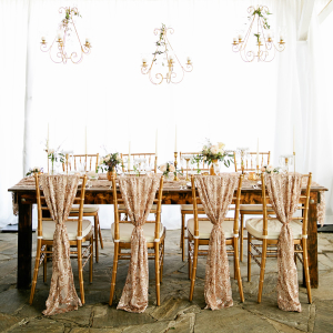 Elegant Rustic Gold Wedding Table