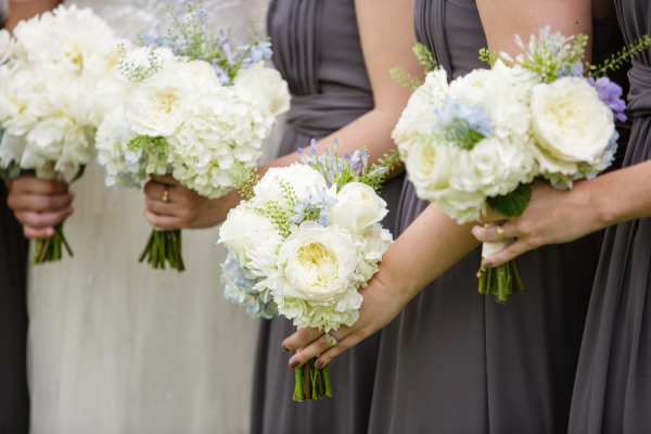 Ivory Bridesmaids Bouquets