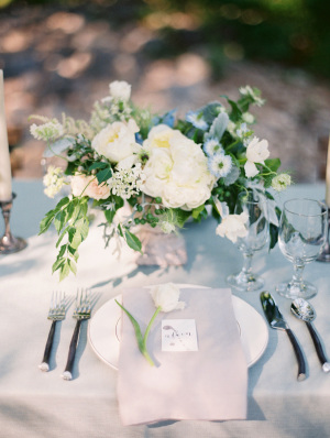 Blue and Gray Wedding Table