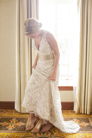 Lace Jim Hjelm Gown