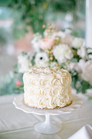 One Tier Rosette Wedding Cake