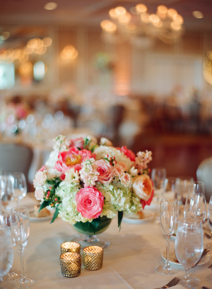 Ivory and Hot Pink Centerpiece
