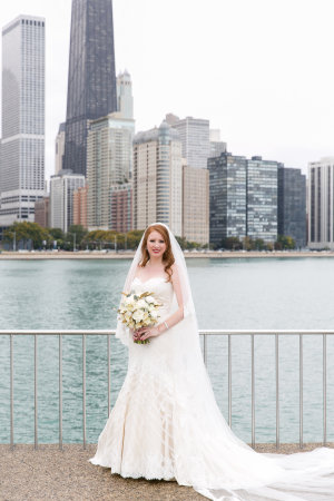 Bride with Chicago Skyline
