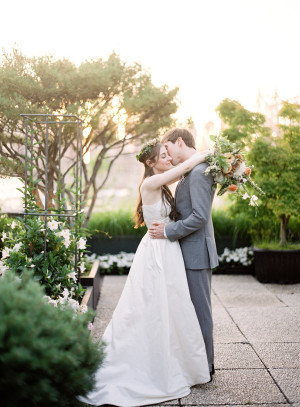 Modern NYC Wedding at The Foundry from Jen Huang 6
