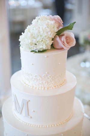 Wedding Cake with Hydrangea Topper