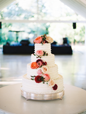 Wedding Cake with Flowers in Red