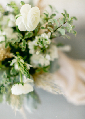 Green and Snow White Wedding Flowers