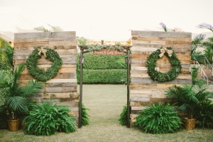 Rustic Wedding Arch Decor