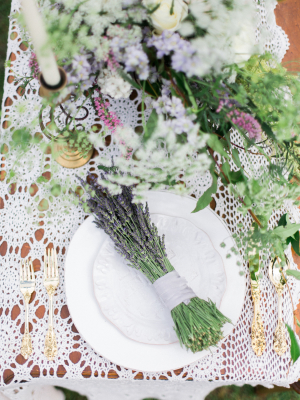 White and Purple Wedding Table