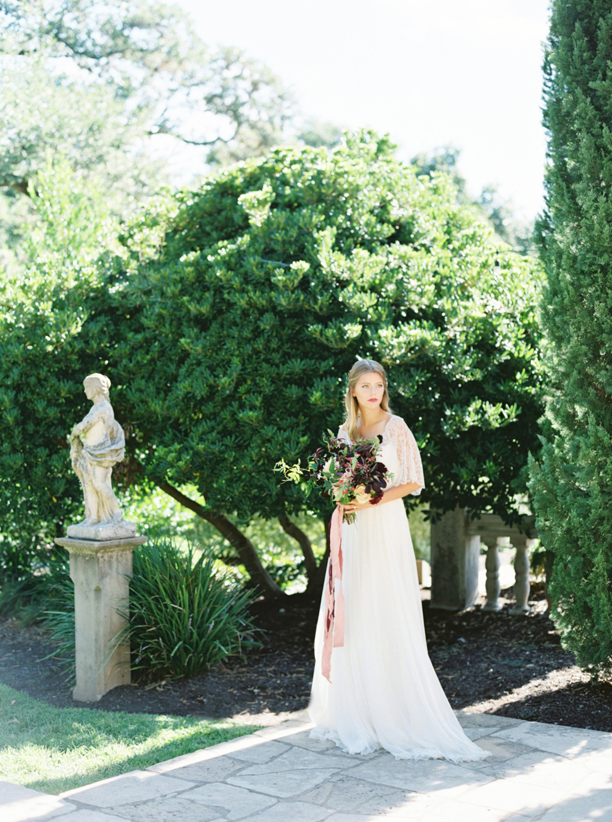 Delicate Early Fall Wedding Inspiration