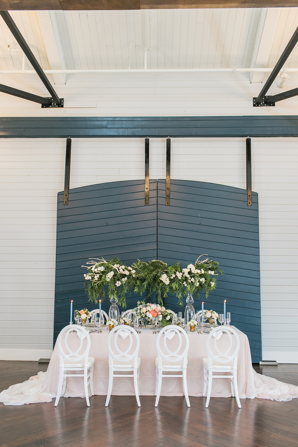 Blue White and Green Wedding Table