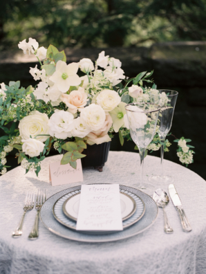 Very Pale Pastel Wedding Table