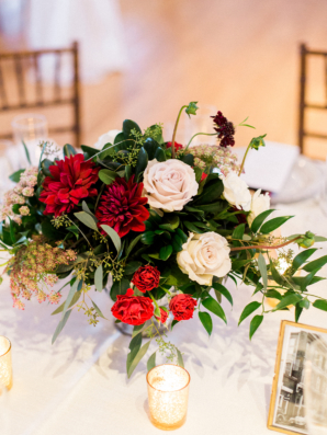 Red and White Wedding Flowers