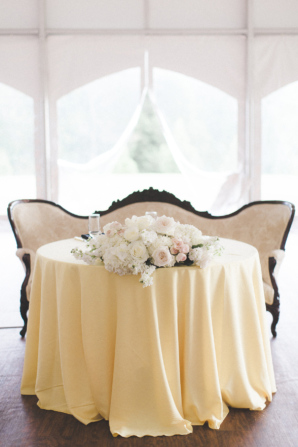 Sweetheart Table with Settee