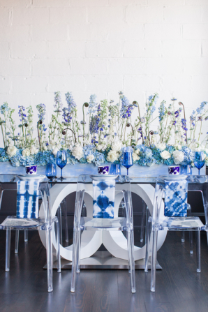 Modern Blue Wedding Table