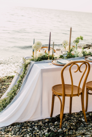 Elegant Beach Wedding Table