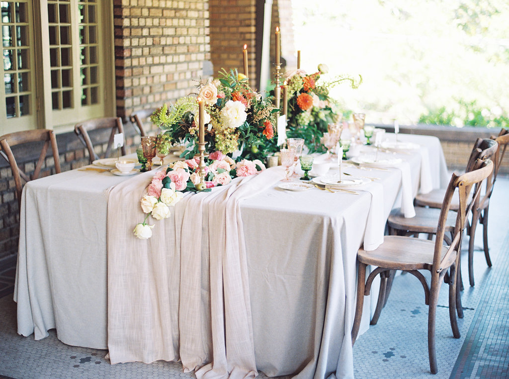 Elegant Autumn Color Wedding Table